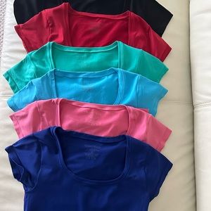 Lot of 6 White House Black Market seamless tees